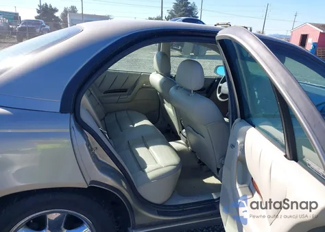 1999 Cadillac Catera Standard from USA, damaged, VIN W06VR52R3XR015538